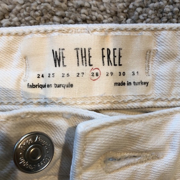 We the Free cream color jean crop ankle fringe hem straight leg denim 28 - Picture 3 of 6
